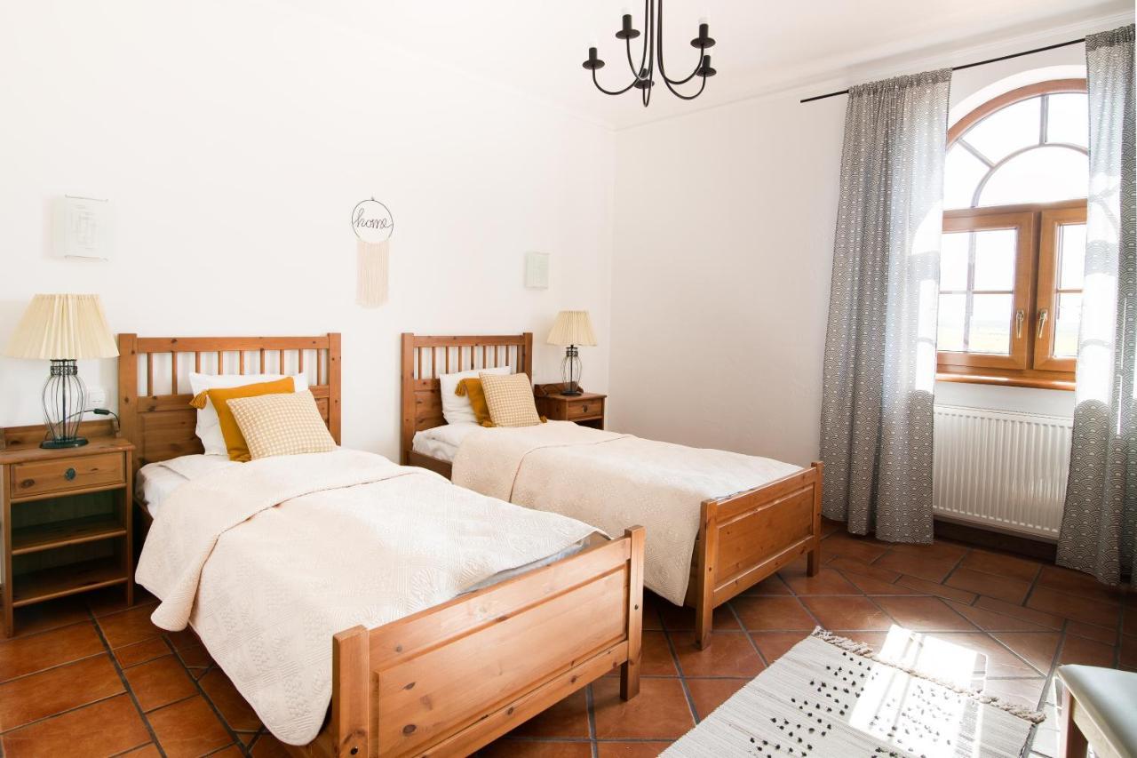 Hotel Lemoniada Lucmierz Buitenkant foto
